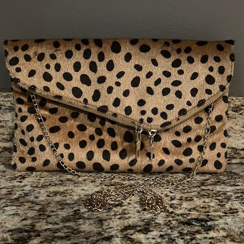 Large Animal print clutch                  ✨Excellent Condition✨